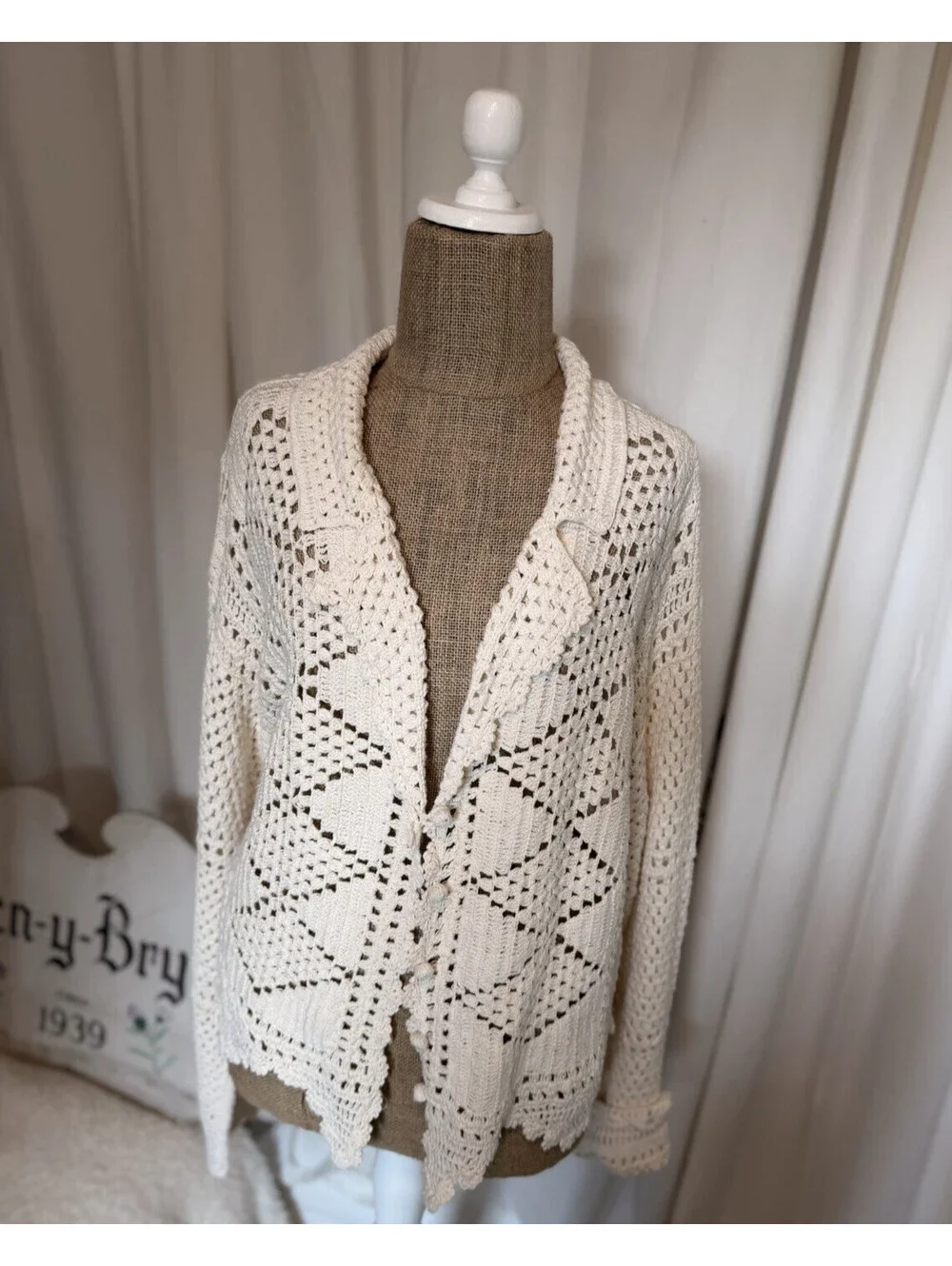 FREE PEOPLE We The Free Friend Of A Friend Cardigan Sweater Ivory Crochet Sz L